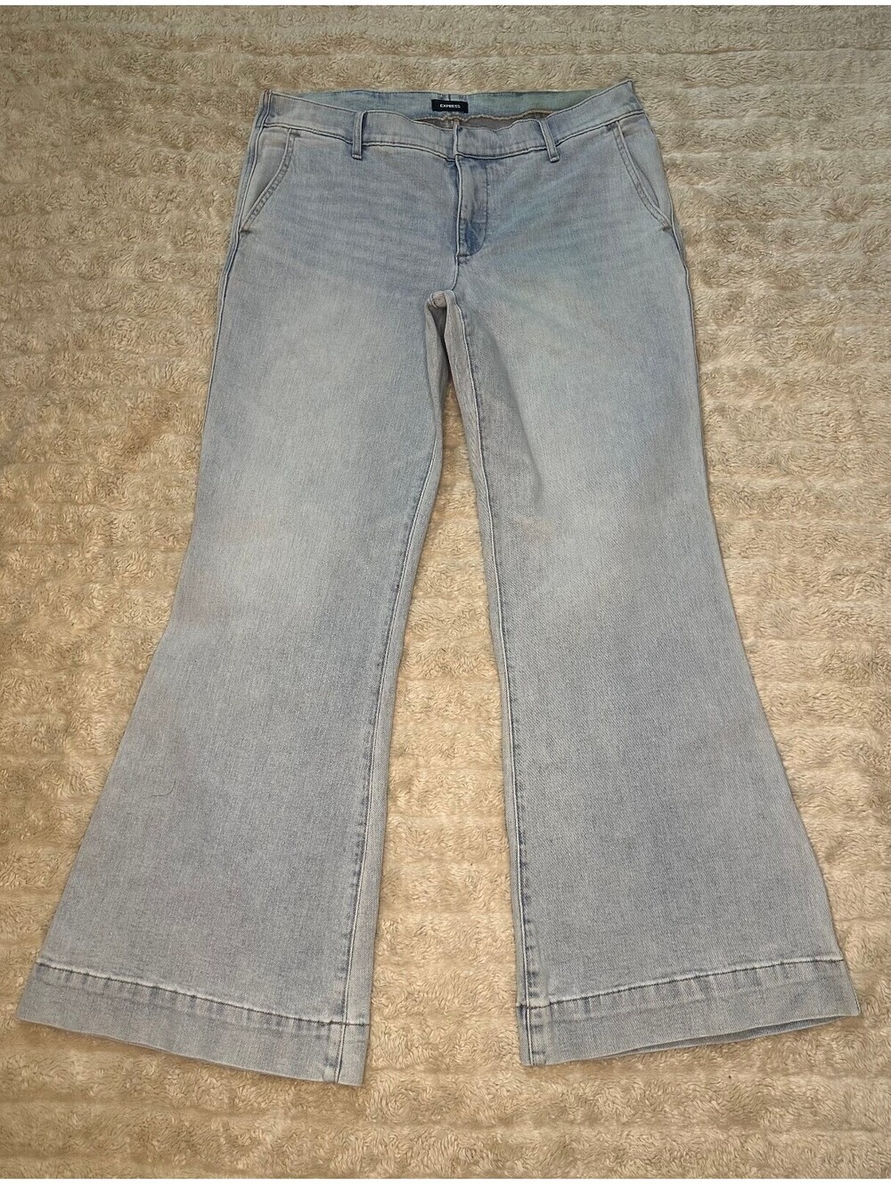 Express 70s Flare Mid Rise light wash stretch denim jeans 12S coastal cowgirl